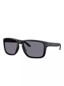 Солнцезащитные очки Holbrook Oakley, черный