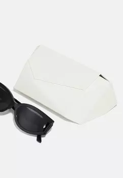 Солнцезащитные очки Jimmy Choo, черный