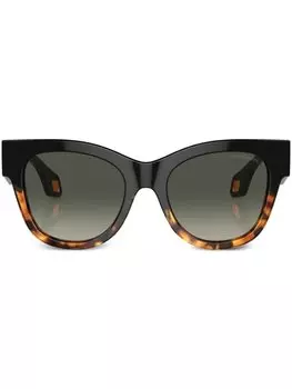Солнцезащитные очки «кошачий глаз» черепахового цвета Giorgio Armani, черные