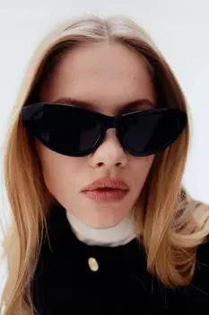 Солнцезащитные очки кошачий глаз H&M, черный