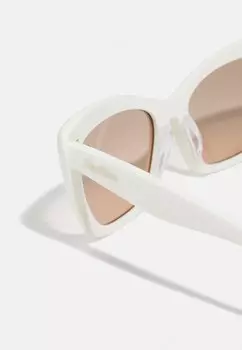 Солнцезащитные очки Max Mara, белый
