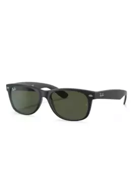 Солнцезащитные очки New Wayfarer Ray-Ban, черный