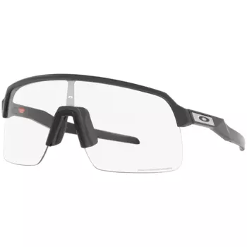 Солнцезащитные очки Oakley Sutro Lite, цвет Matte Carbon/Clear to Black Iridium Photochromic