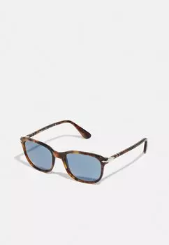 Солнцезащитные очки Persol