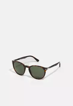 Солнцезащитные очки Persol