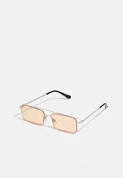 Солнцезащитные очки Pier One