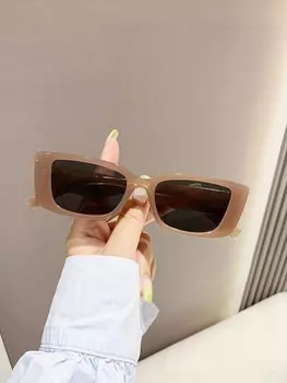 Солнцезащитные очки пластиковые, черный