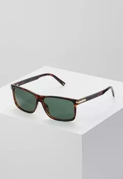 Солнцезащитные очки Polaroid