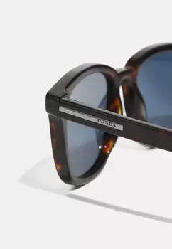 Солнцезащитные очки Prada, радика черепаховый/темно-синий