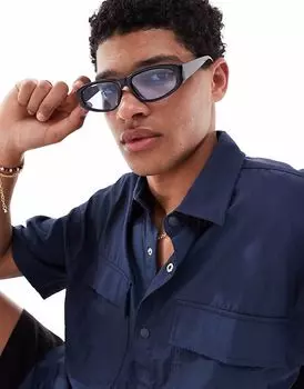 Солнцезащитные очки Pull&Bear угловой формы с синими линзами в черном цвете