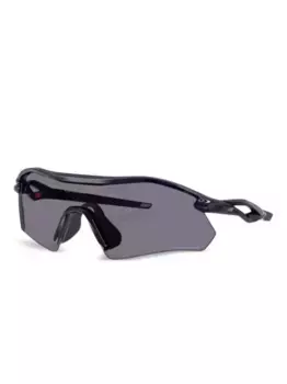 Солнцезащитные очки Radar Plate Oakley, черный
