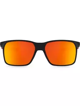 Солнцезащитные очки с эффектом градиента Oakley, черный