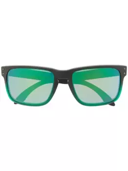 Солнцезащитные очки с эффектом градиента Oakley, черный
