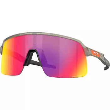 Солнцезащитные очки Sutro Lite Oakley, серый