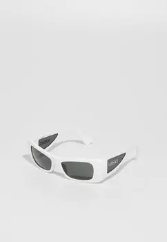 Солнцезащитные очки Versace, белый