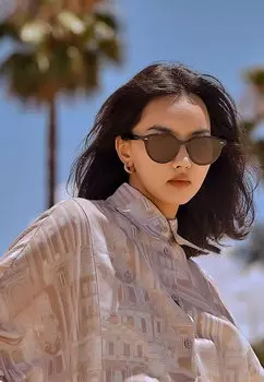 Солнцезащитные очки Victoria Hyde