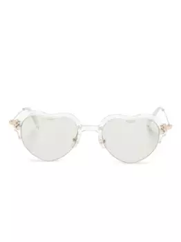 Солнцезащитные очки в форме сердца от Carrie Megane and Me, белый