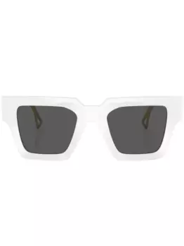 Солнцезащитные очки в квадратной оправе с тисненым логотипом Versace Eyewear, белый