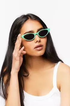 Солнцезащитные очки в оправе кошачий глаз Forever 21, зеленый