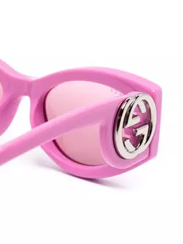 Солнцезащитные очки в овальной оправе Gucci Eyewear, розовый