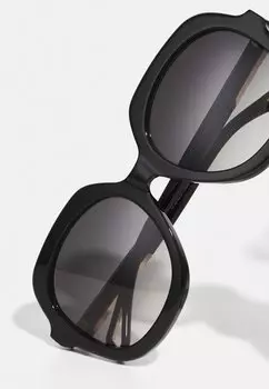 Солнцезащитные очки Zadig & Voltaire, черный