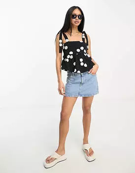 Солнцезащитный топ с ремешком и принтом в горошек ASOS DESIGN