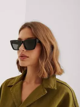 Солнечные очки NA-KD, черный