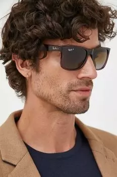 Солнечные очки Ray-Ban, коричневый