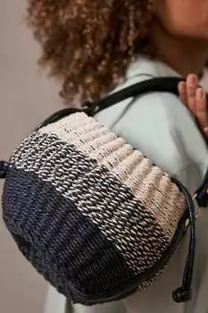 Соломенная сумка-корзина Mint Velvet, черный