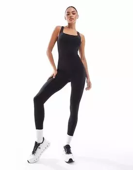 South Beach - спортивный слитный купальник черного цвета с круглым вырезом и бретельками сверху