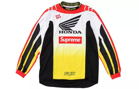 Совместная коллекция футболок унисекс Supreme