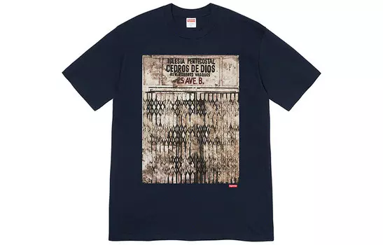 Совместная коллекция футболок унисекс Supreme