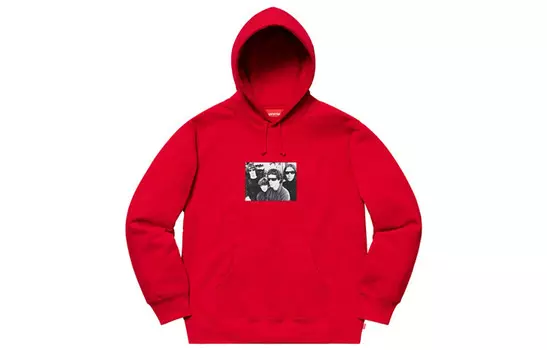 Совместная коллекция свитшотов унисекс Supreme