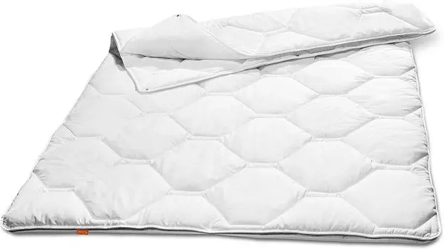 Спальное место – комфорт 100, 4-сезонное одеяло, одеяло, 135х200 см, подходит для аллергиков sleepling