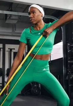 Спортивная футболка Adidas