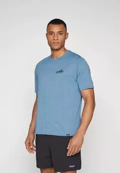 Спортивная футболка COOL DAILY GRAPHIC Patagonia, цвет skyline/utility blue