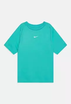 Спортивная футболка DF MULTI UNISEX Nike, зеленый