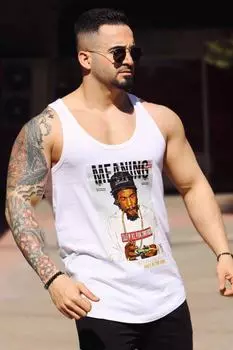 Спортивная футболка Madmext, белый