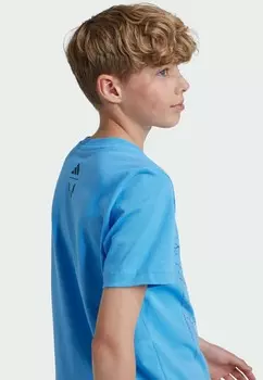 Спортивная футболка MESSI FOOTBALL GRAPHIC KIDS adidas, синий