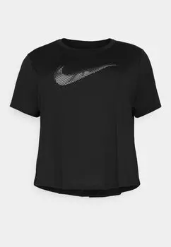 Спортивная футболка Nike