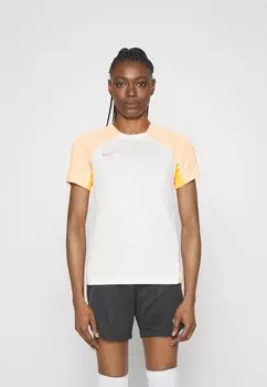 Спортивная футболка Nike