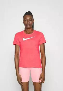 Спортивная футболка Nike