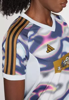 Спортивная футболка PRIDE adidas, черный