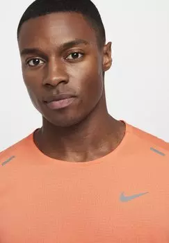 Спортивная футболка RISE Nike Performance, оранжевый