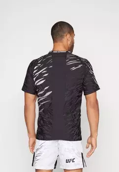 Спортивная футболка UFC AUTHENTIC FIGHT NIGHT MENS Venum, черный