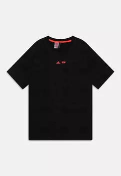 Спортивная футболка UNISEX adidas, черный