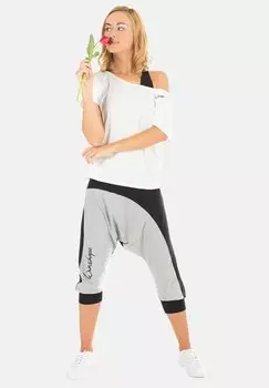 Спортивная футболка Winshape свободного кроя, белый