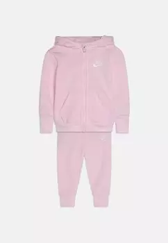 Спортивная куртка Sustainable Set Nike, цвет pink foam