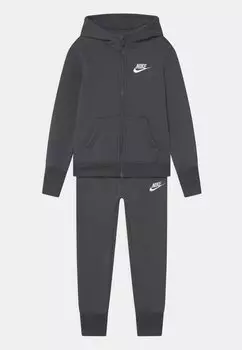 Спортивная куртка Sustainable Set Unisex Nike, цвет anthracite
