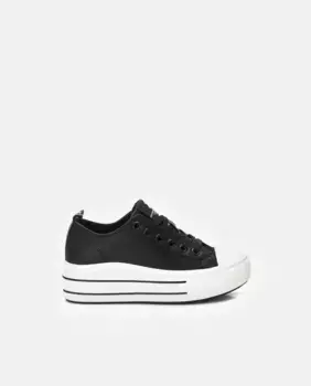 Спортивная обувь для девочек с резиновым носком и двойной подошвой Xti, черный